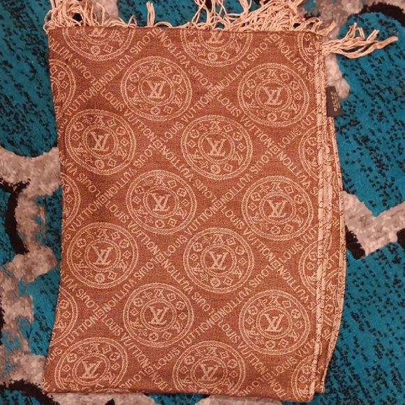 Louis Vuitton Brown Monogram Scarf - Picture 1 of 6